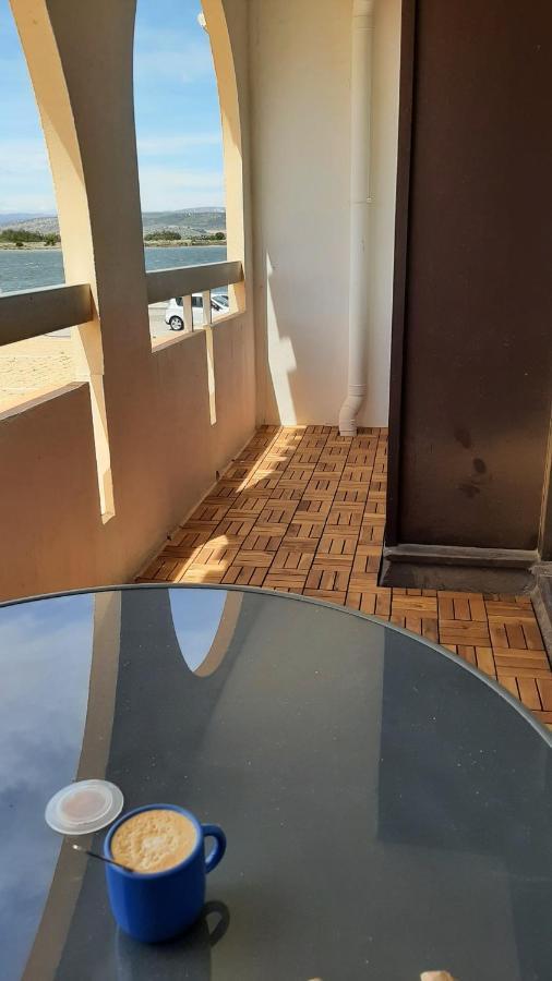 T2 Cabine Avec Tres Belle Vue Sur Le Port De Plaisance Leucate Exteriör bild