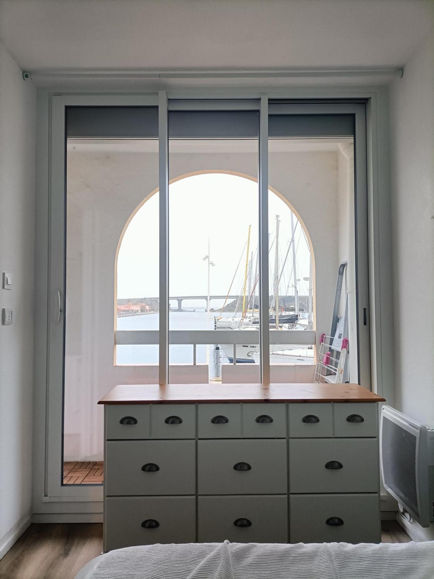T2 Cabine Avec Tres Belle Vue Sur Le Port De Plaisance Leucate Exteriör bild